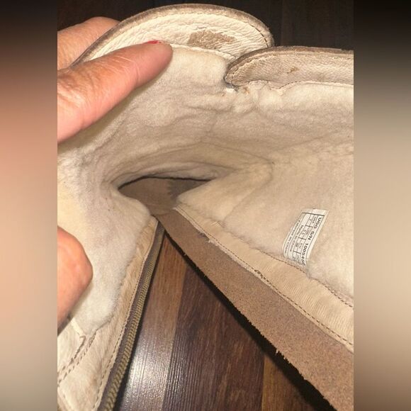 UGG boots - Picture 5 of 6